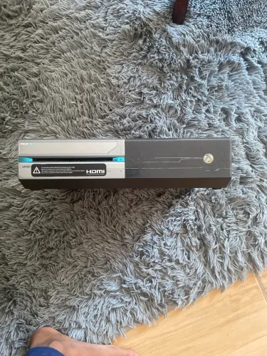 Xbox one personalizado com a edição do halo 5