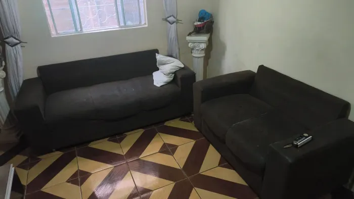 Vende um sofa