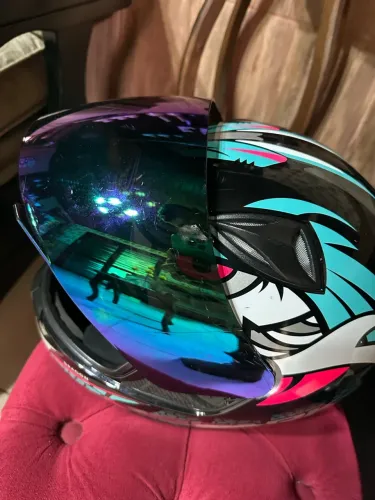 Vende-se capacete