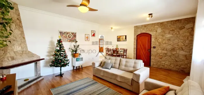 Oportunidade - Casa - Cidade Vista Verde - 4 Dormitórios - 250m².