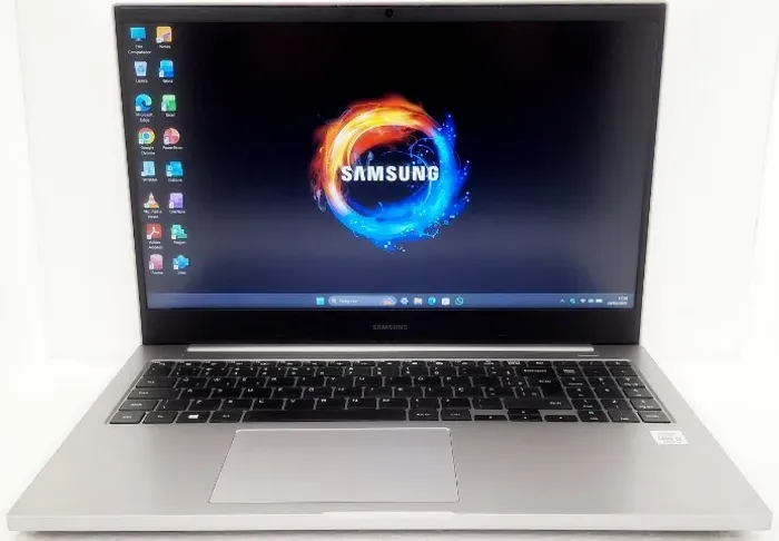 Vendo Notebook Samsung Core i3 10ª Geração com Ssd em Perfeitas Condições!
