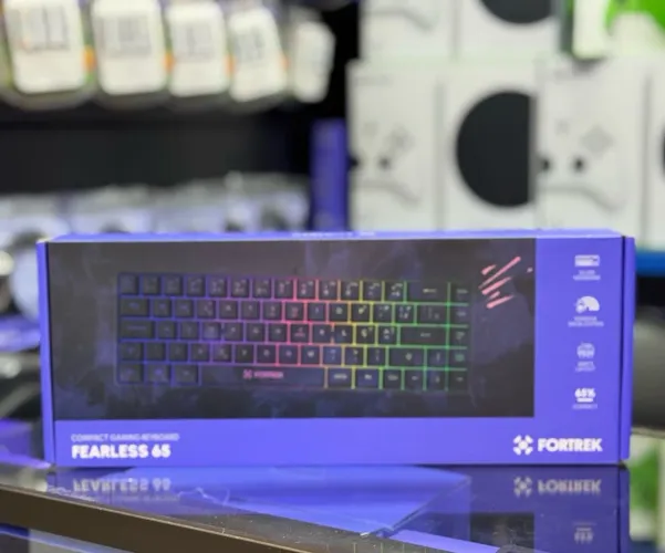 TECLADO FORTREK FEARLESS 65