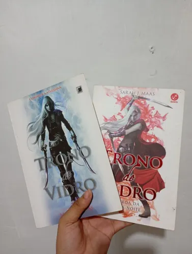 Livro Trono de Vidro - Volume 01 e 02