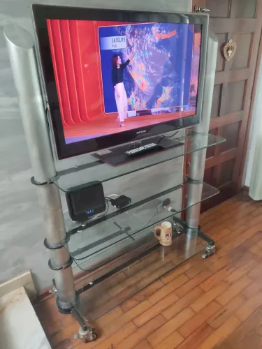 Rack prateleira de vidro e aço escovado 