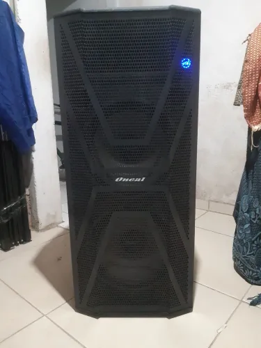 Caixa de som amplificado proficional