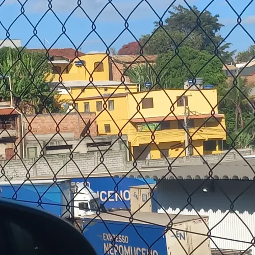 Alugo casas tipo apto em Betim bairro Dom Bosco Jardim alterosa