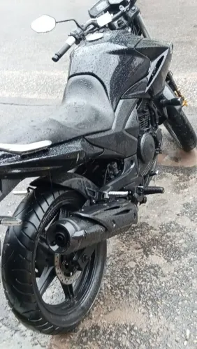 Quero vender a moto pq vou roda em aplicativo 
