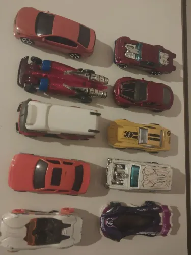 Carrinhos Hotweels lote 10 carros