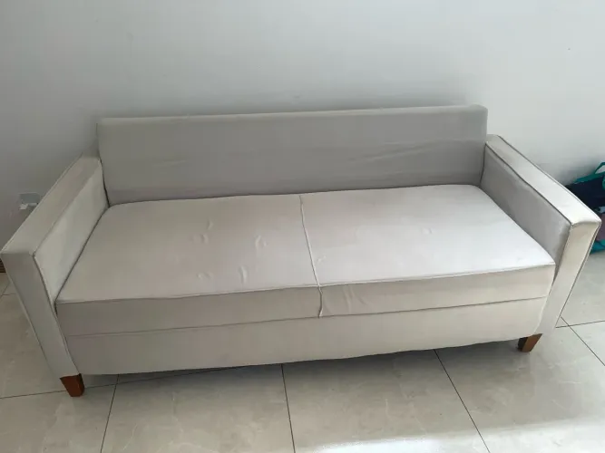 Sofá dois lugares