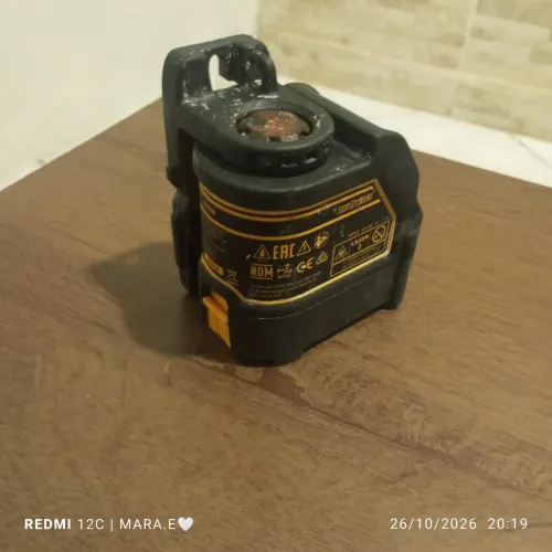 Nível a laser Dewalt DW088