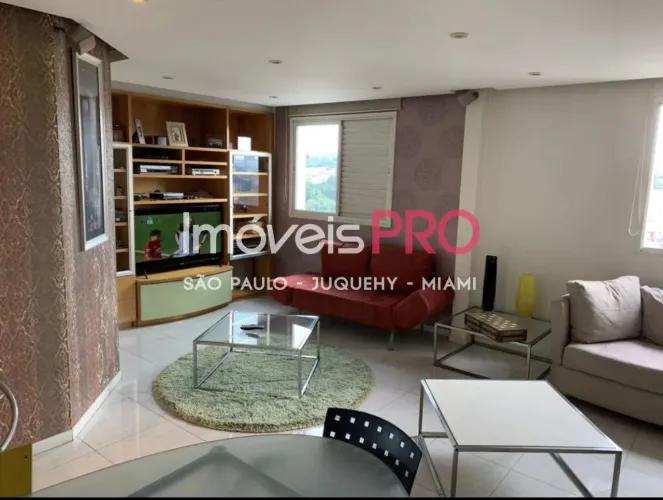 Apto duplex com 3 suítes e 3 vagas em Mirandópolis.