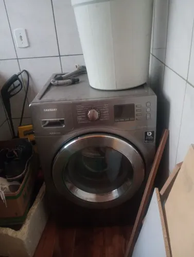 Máquina de lavar e seca Samsung