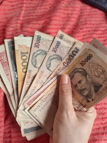 Cedulas antigas para colecionadores