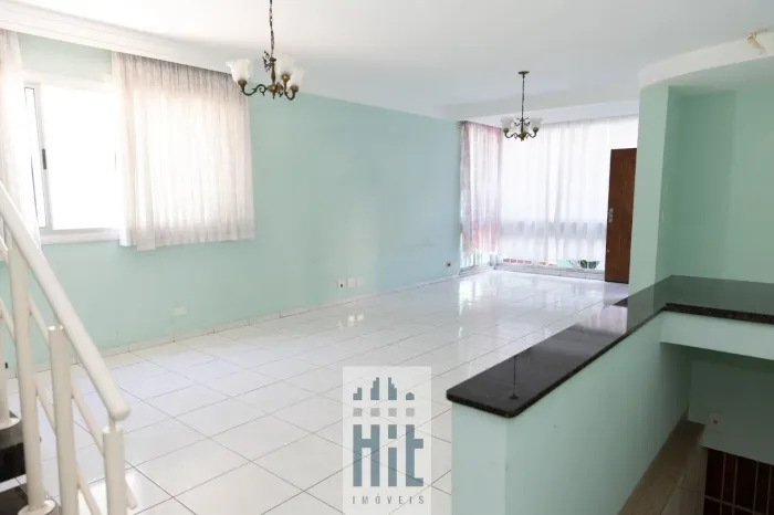 Casa para locação em São Paulo-SP na Vila Monumento: 4 quartos, 1 suíte, 2 salas, 4 banhei