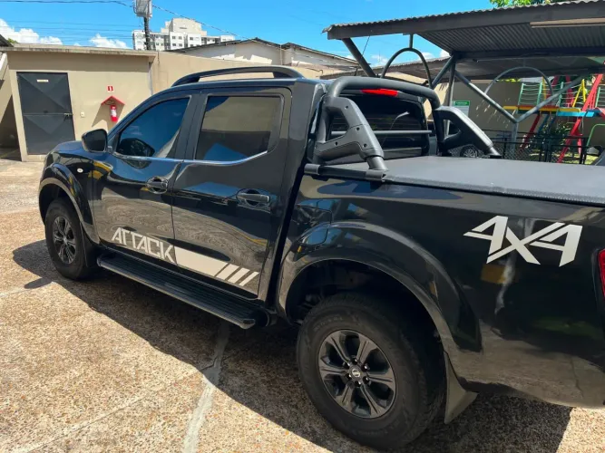 Nissan Frontier Attac.cd 4X4 2.3 Bi-TB Die. AUT 2020