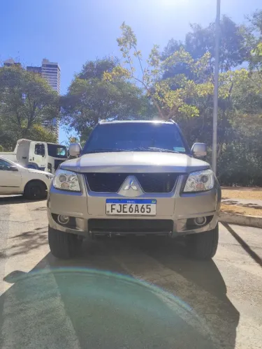 Mitsubishi Pajero TR4 2.0/ 2.0 Flex 16V 4X4 Aut. 2013