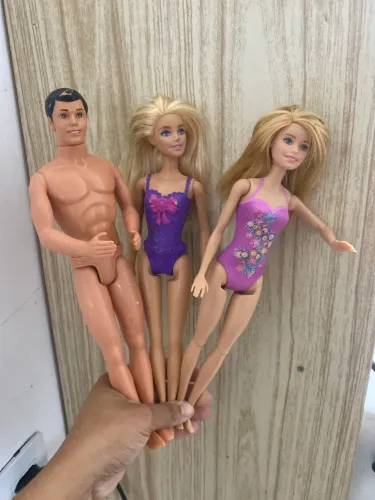 Bonecas da Barbie e o Ken
