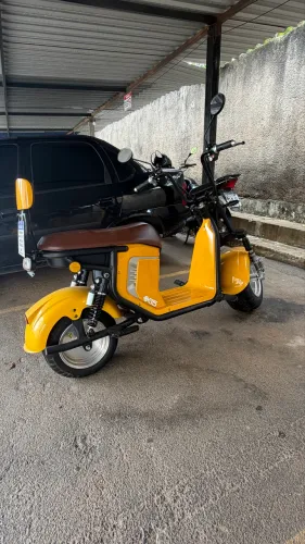 Autopropelido X15 moto elétrica