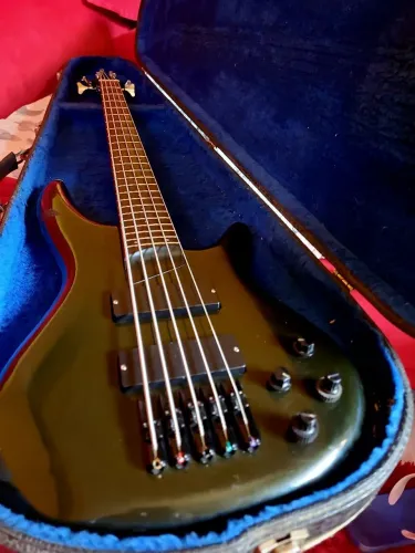 Baixo Ibanez SR885 ( Japan )