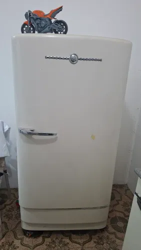 Geladeira General Electric Retro