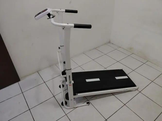 Esteira Mecânica de Caminhada semi novo