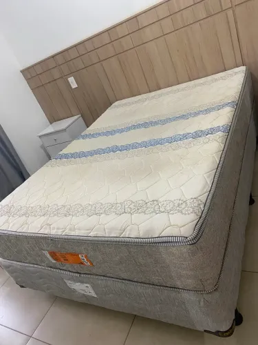 Cama box casal