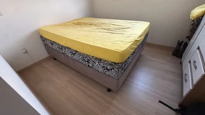 Cama