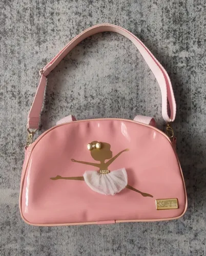 Bolsinha Bailarina em vinil rosa com aplique, muito pouco usada.