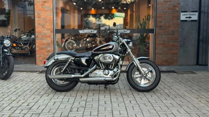XL 1200 CUSTOM