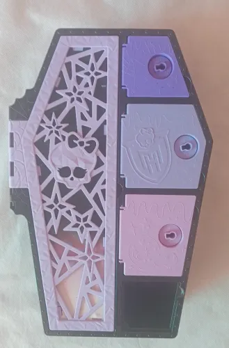 Armário Monster High- LER ANÚNCIO