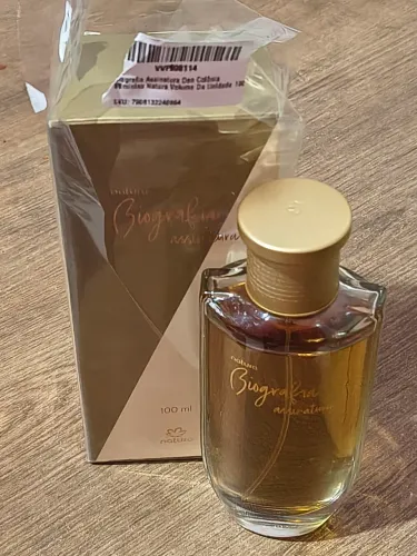 Perfume Biografia