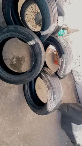 Pneus 215/60R17 