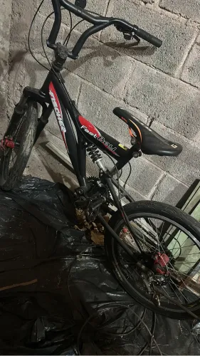 Bicicleta aro 20 quadro com amortecedor