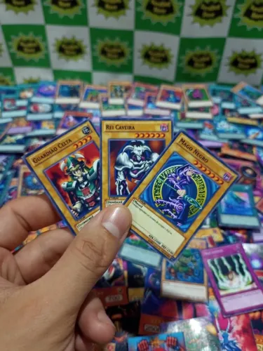 Kit 10 adesivos Yu Gi Oh Cards - NerdDog Store - Yugioh Cartas TCG Mago Negro Kaiba