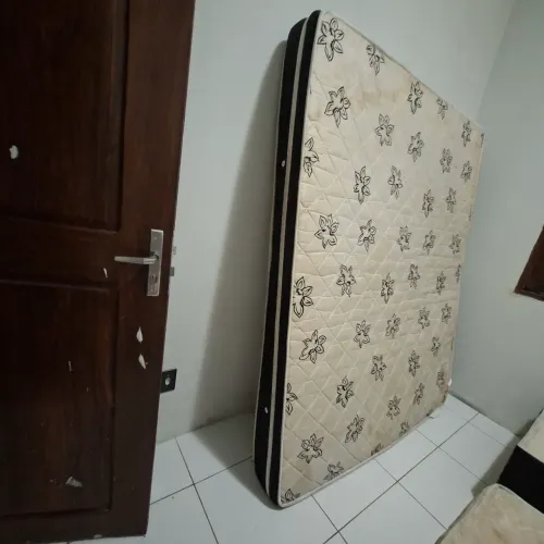 Colchão de cama queem
