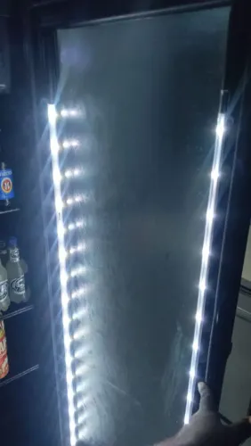 Expositora Refrigerada 453 Litros Imbera Vrs16 Preta