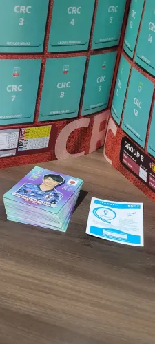 Álbum + 100 figurinhas COPA DO MUNDO CATAR 2022 - Estado de Banca