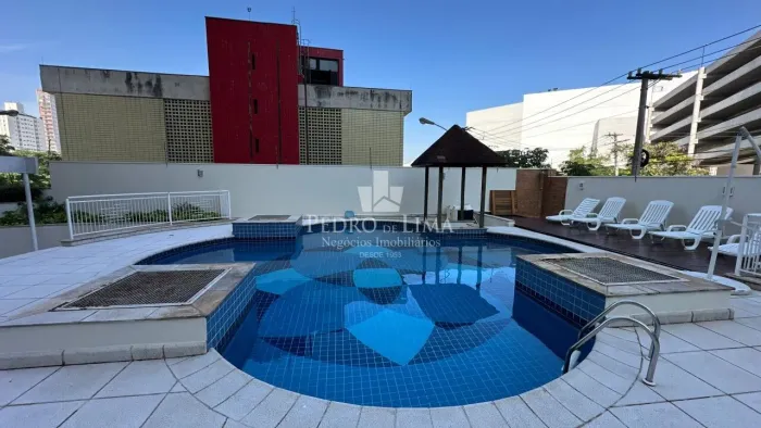 Duplex com 1 quarto, suíte, 2 vagas, Anália Franco. Condomínio Pozelli Loft Plus.