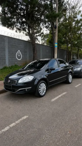 Fiat Linea Essence 1.8 Flex 16V 4P 2016