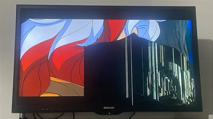 TV com o display quebrado 