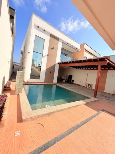 Linda casa no Conjunto Praia Azul Aracagy