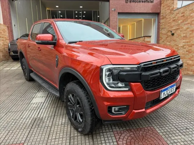 Ford Ranger XLT 3.0 V6 4X4 CD TB Die. Aut. 2025