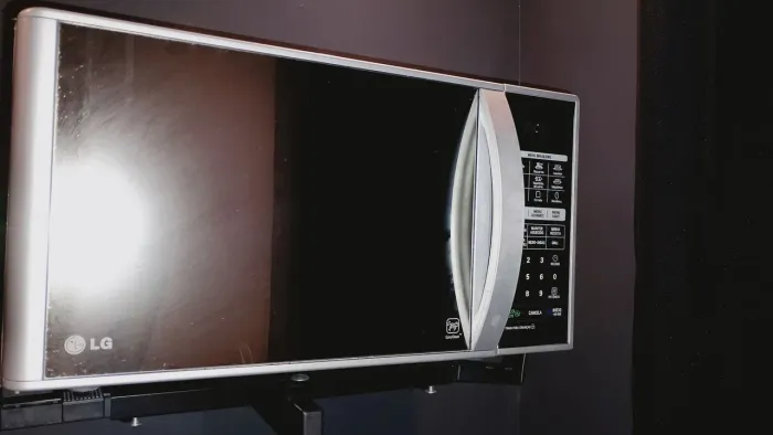 Microondas LG Inox 30l 110V