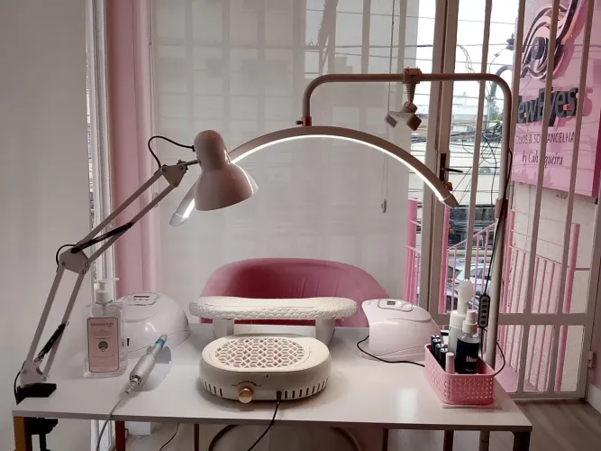 Alugo espaço para nail designer e manicure | espaço para Lash designer
