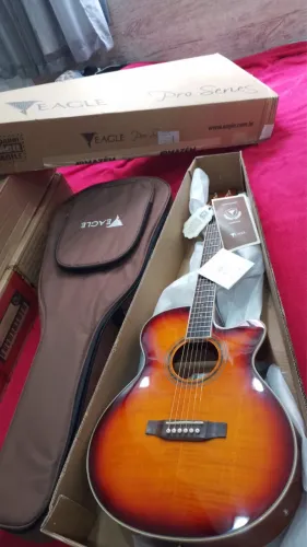 VIOLÃO EAGLE CH 70yb, SEM USO ZEROO 
