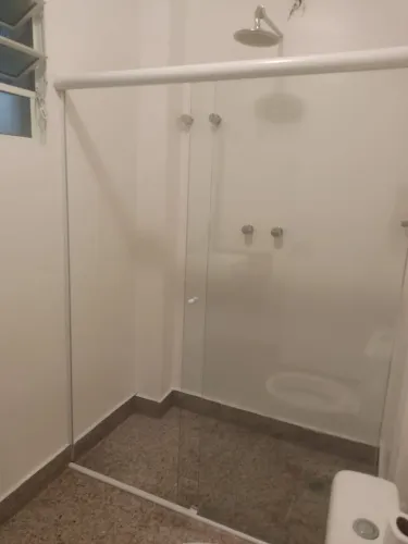 Casa para locação em Jardim Guedala com 3 quartos, sendo 2 suítes, 190m²