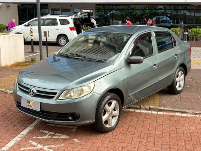 Volkswagen Voyage 1.0 Flex 12V 4P 2010