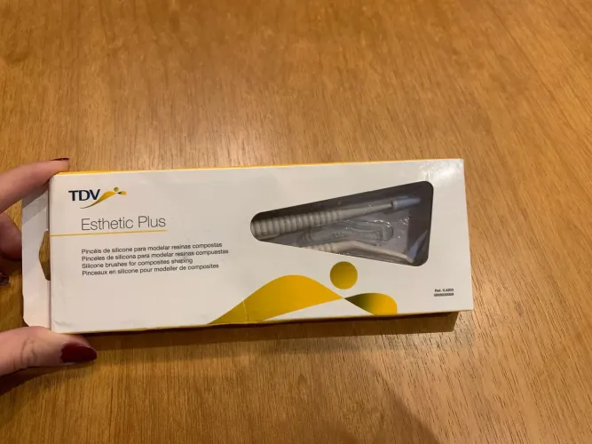 Pincel de silicone para modelar resina composta  