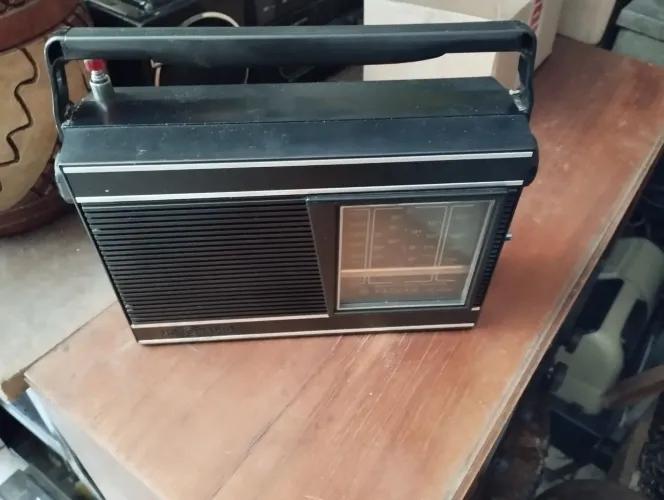 Motoradio antigo AM pilha funcionando nas 6 faixas
