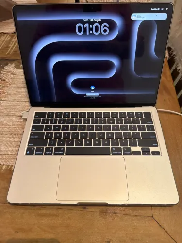 Macbook Air M2 256Gb 8 Ram Muito Novo! 